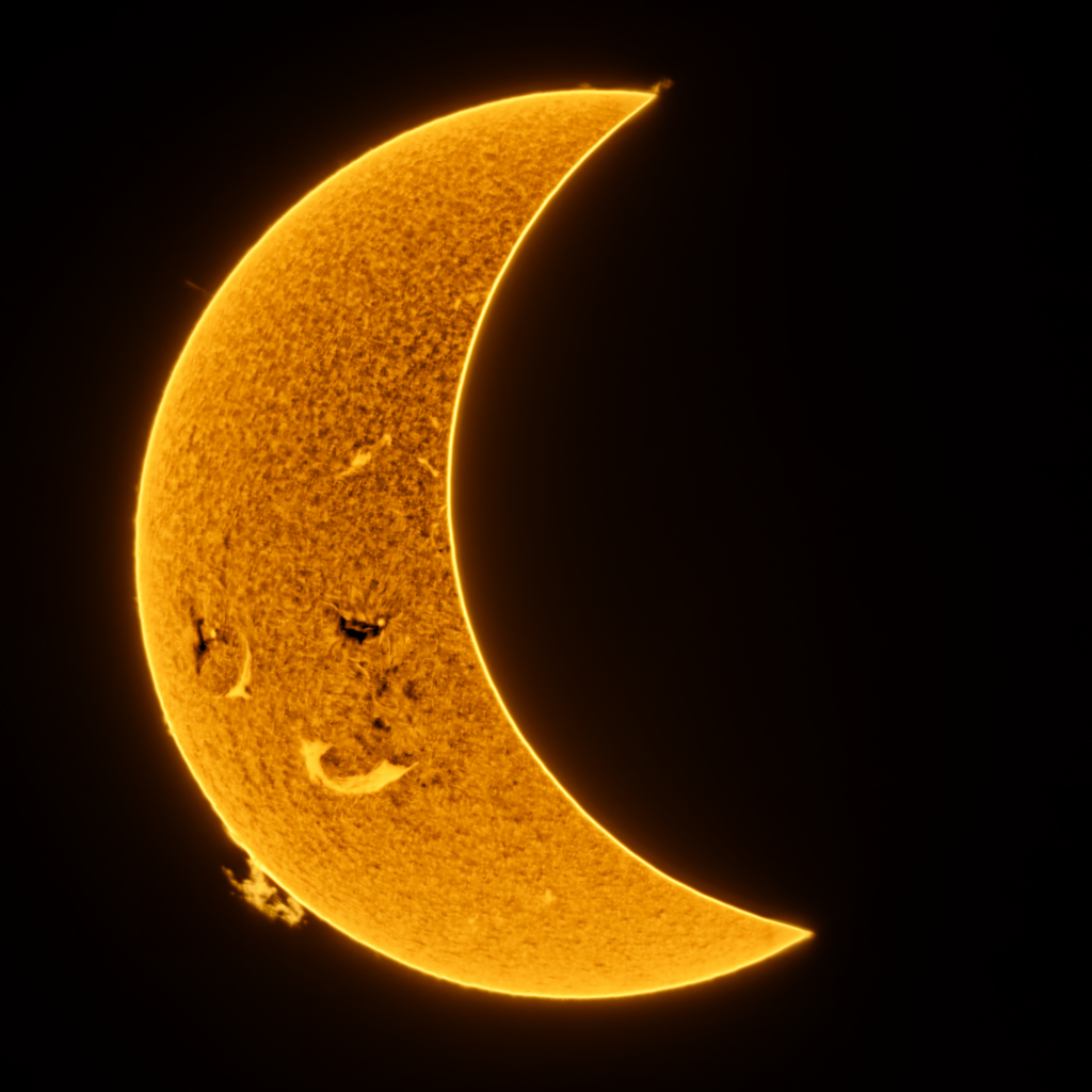 Partielle Sonnenfinsternis am 12. August 2026 über Tux, Sonne zu 57 % vom Mond bedeckt